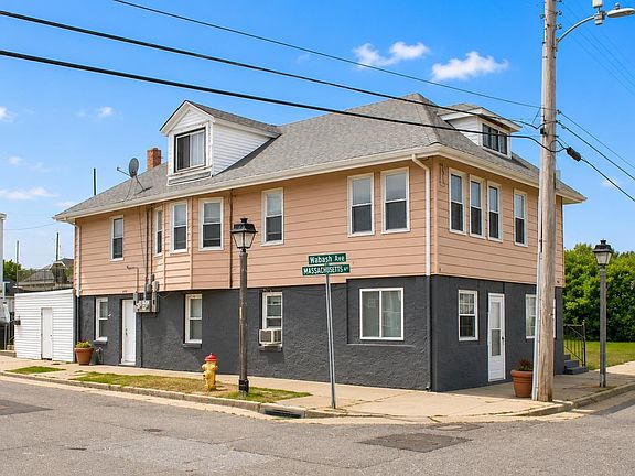 2nd image of 420 N Massachusetts Ave