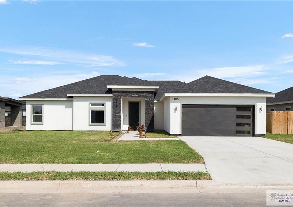 1st image of 1406 Helen Dr