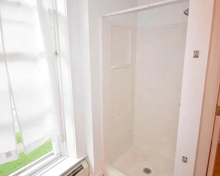 432 W Church St — Photo 18