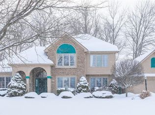 55 Woodfield Dr, Webster, NY 14580