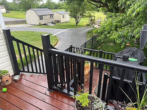 2nd image of 1512 Grapevine Rd