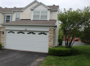 70 Oakton Dr, Lombard, IL 60148