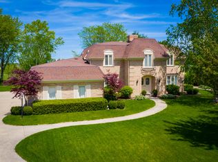 3620 W Marseilles Dr, Mequon, WI 53092