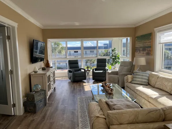 3401 Spanish Trail #455, Delray Beach, FL 33483