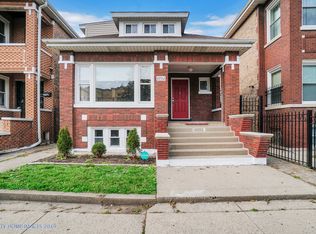 6952 S Maplewood Ave, Chicago, IL 60629