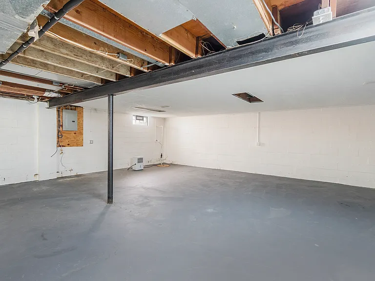 7116 Claybourne Ave — Photo 17