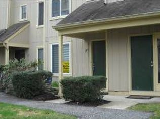 130 Woodlake Dr, Marlton, NJ 08053