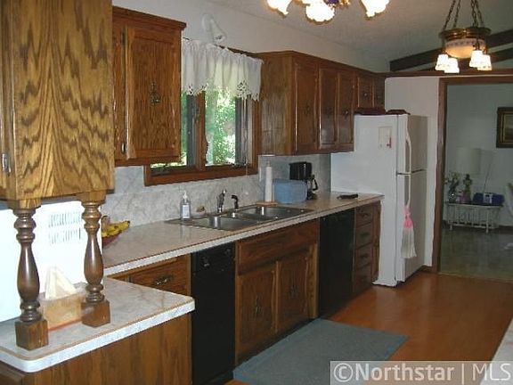 2nd image of 1344 9th St NE