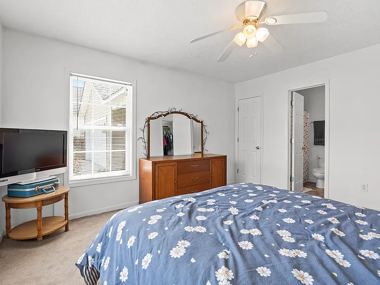 4697 Cockatoo Dr — Photo 26