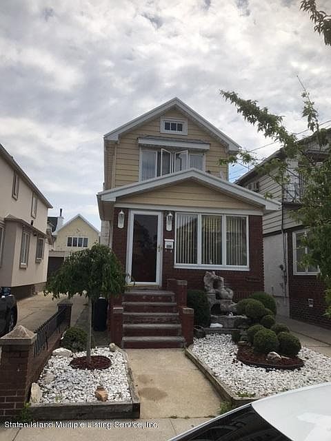 1st image of 1923 E 23rd St