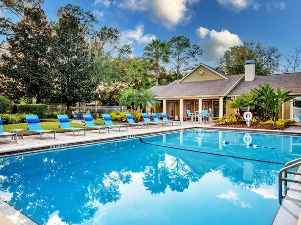 The Canopy Apartment Villas