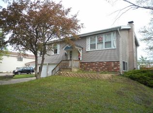 508 W Briarcliff Rd, Bolingbrook, IL 60440