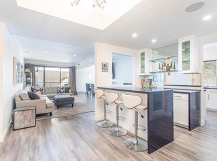 1120 Granville Ave APT 201, Los Angeles, CA 90049