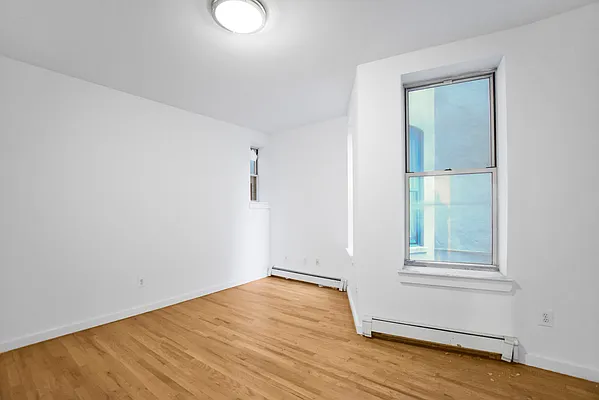 Rented by Keller Williams NYC | media 17