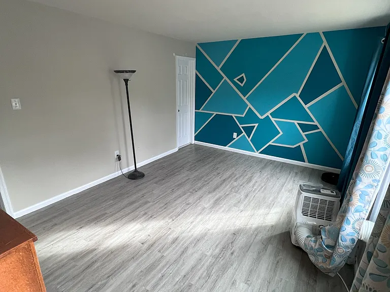 14856 Swallow Ct — Photo 15