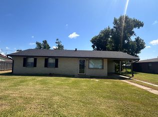 305 Louisiana Ave, Sulphur, LA 70663