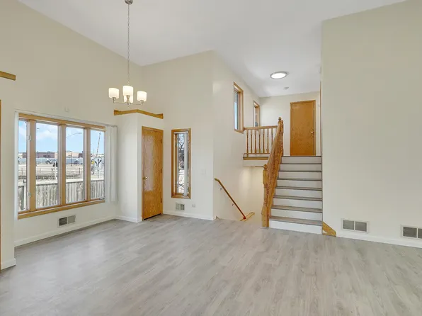 3201 24th Ave S, Minneapolis, MN 55406