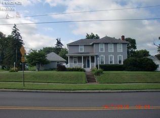 320 E Tiffin St, Willard, OH 44890