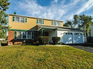 212 N Trooper Rd, Norristown, PA 19403