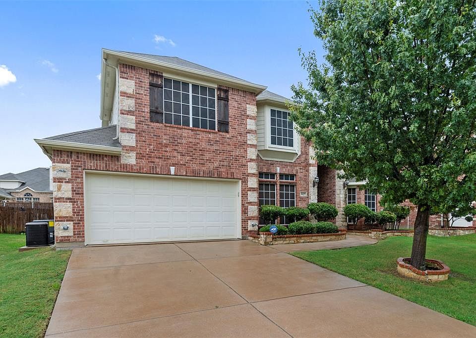 1st image of 3027 Hideaway Dr