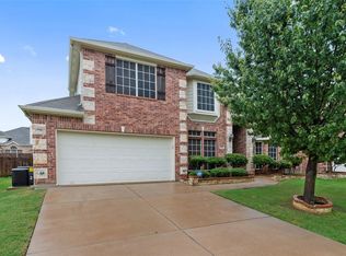 3027 Hideaway Dr, Grand Prairie, TX 75052