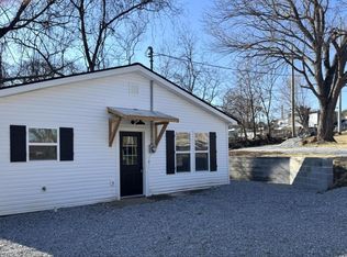 8510B Three Points Rd, Knoxville, TN 37924