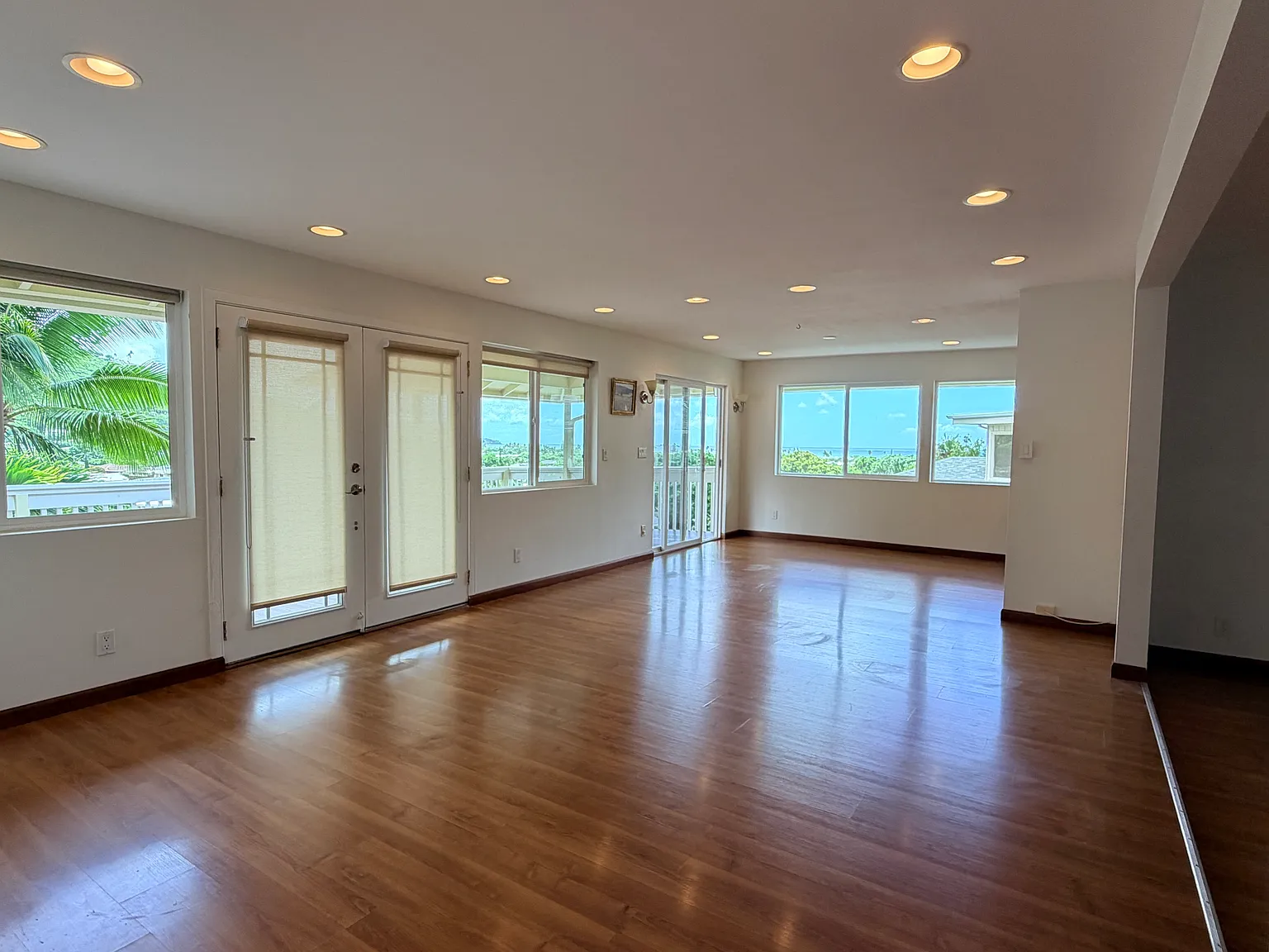 4 bed, 2826 sqft, $6,800 — Photo 4