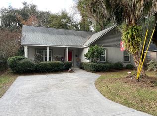 2819 Dixie Ave, Savannah, GA 31404