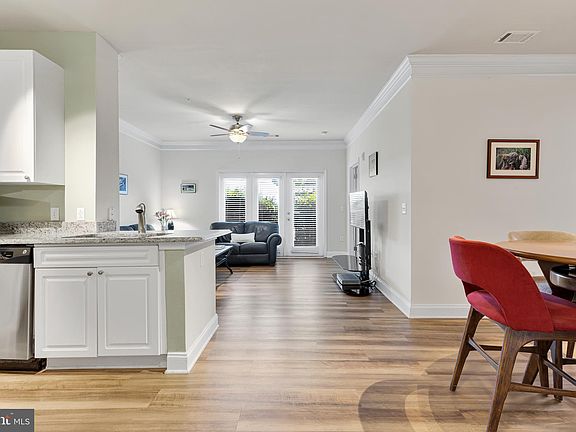 3rd image of 501 Hungerford Dr APT P81
