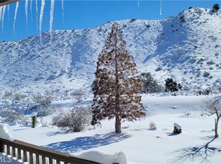 8130 Desert View Rd, Pinon Hills, CA 92372