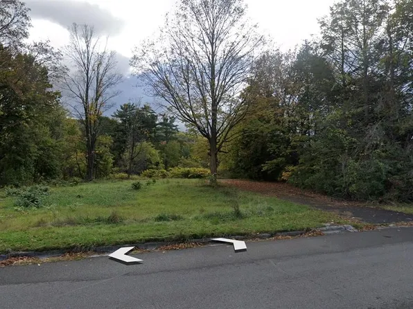 900 Vestal Rd, Vestal, NY 13850