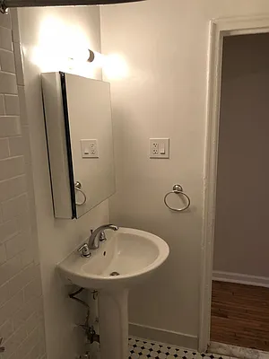 Rented by Silverstreet RE LLC | media 14