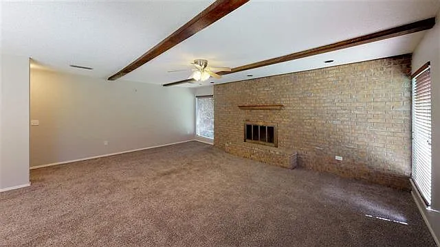 309 Curts Dr — Photo 3