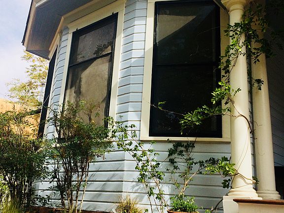 2nd image of 306 Harvard Dr SE