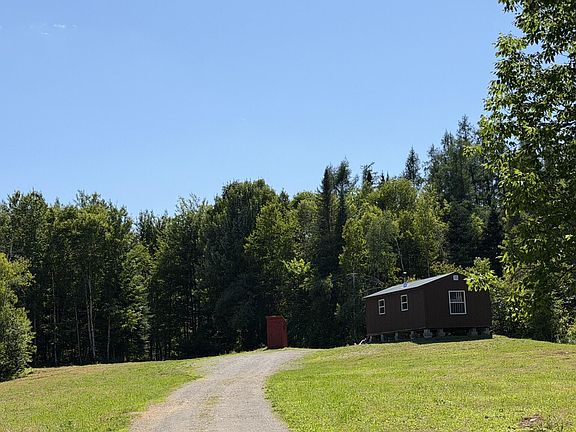 2nd image of 454 Callaghan Road