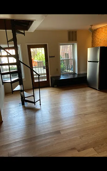 1517 Park Ave #7 — Photo 3