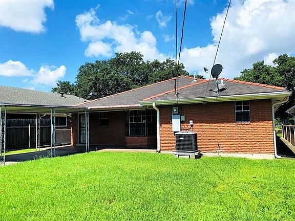 2nd image of 4839 Elysian Fields Ave