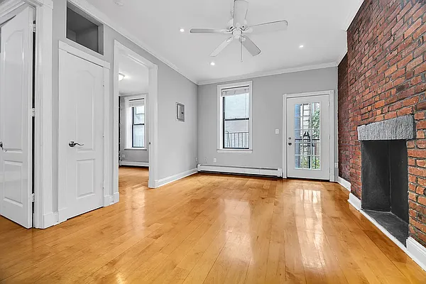 Rented by REAL New York | media 4