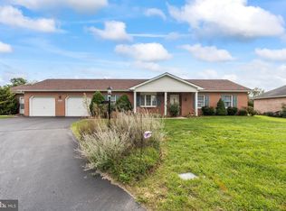 1202 Rabbit Ct, Hagerstown, MD 21740