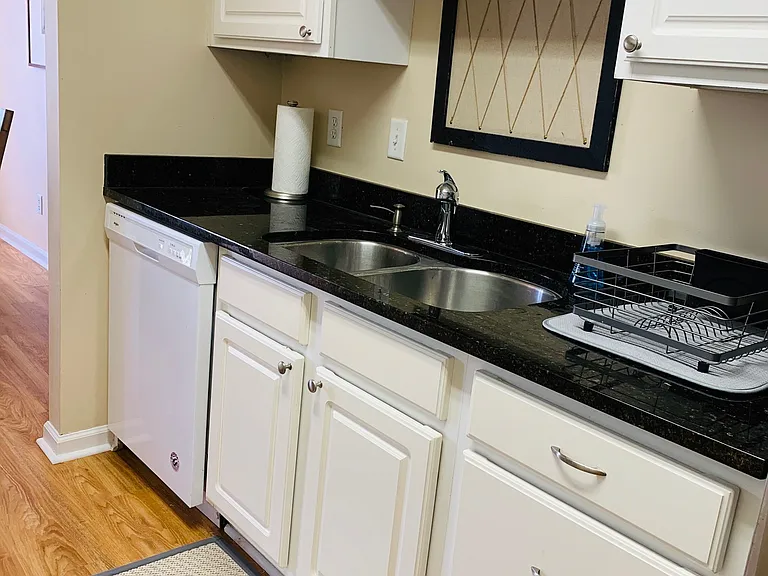 1315 Pinnacle Ln — Photo 9