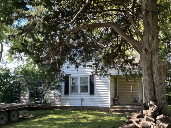 (undisclosed Address), Saint Joseph, MO 64507