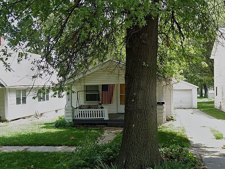 1st image of 1616 N 22nd St