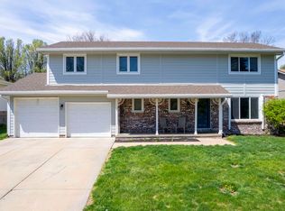 1712 N 126th St, Omaha, NE 68154