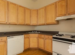 1509 W Barry Ave #1, Chicago, IL 60657