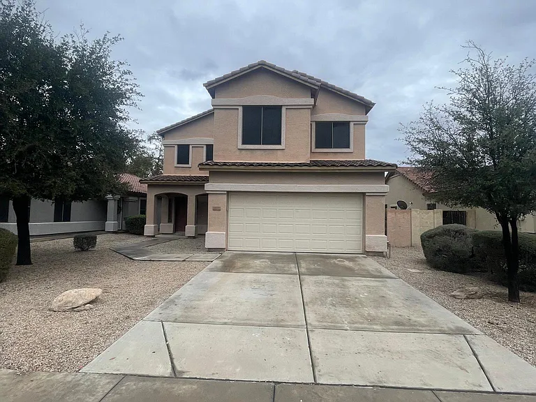 2027 S Boca Cir — Photo 1