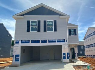 131 Wisteria Dr, Bluff City, TN 37618