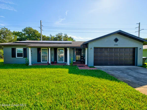 2795 Las Palmas Dr, Titusville, FL 32780