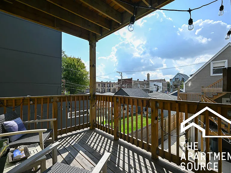3611 W Wolfram St #2 — Photo 17