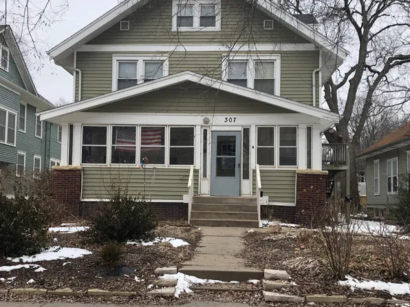 307 N 16th St APT B, Manhattan, KS 66502