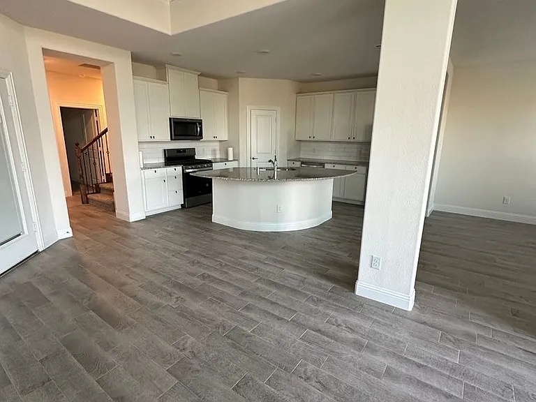 1657 Blakely Pl — Photo 5